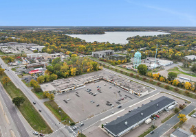 Lake Shoppes Shopping Center now leasing two retail suites in Forest Lake, MN. 