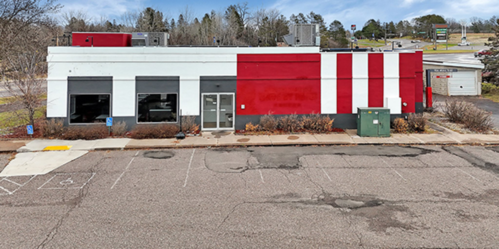 Commercial real estate for lease MN, commercial real estate restaurant for lease, real estate commercial lease, commercial real estate for lease, commercial real estate for lease Pine City MN